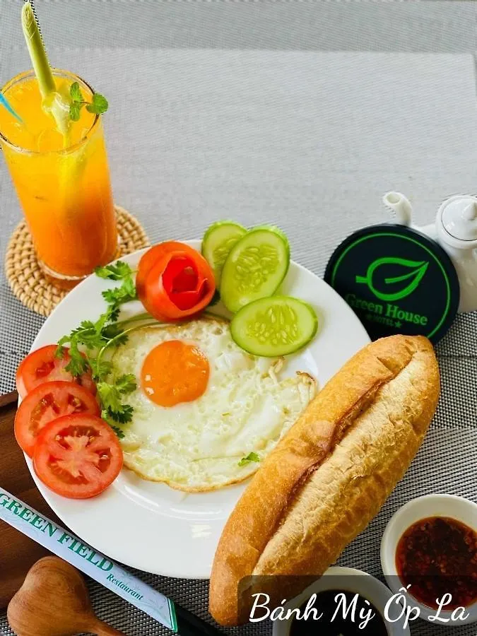 Green House Hotel Da Nang 3*,